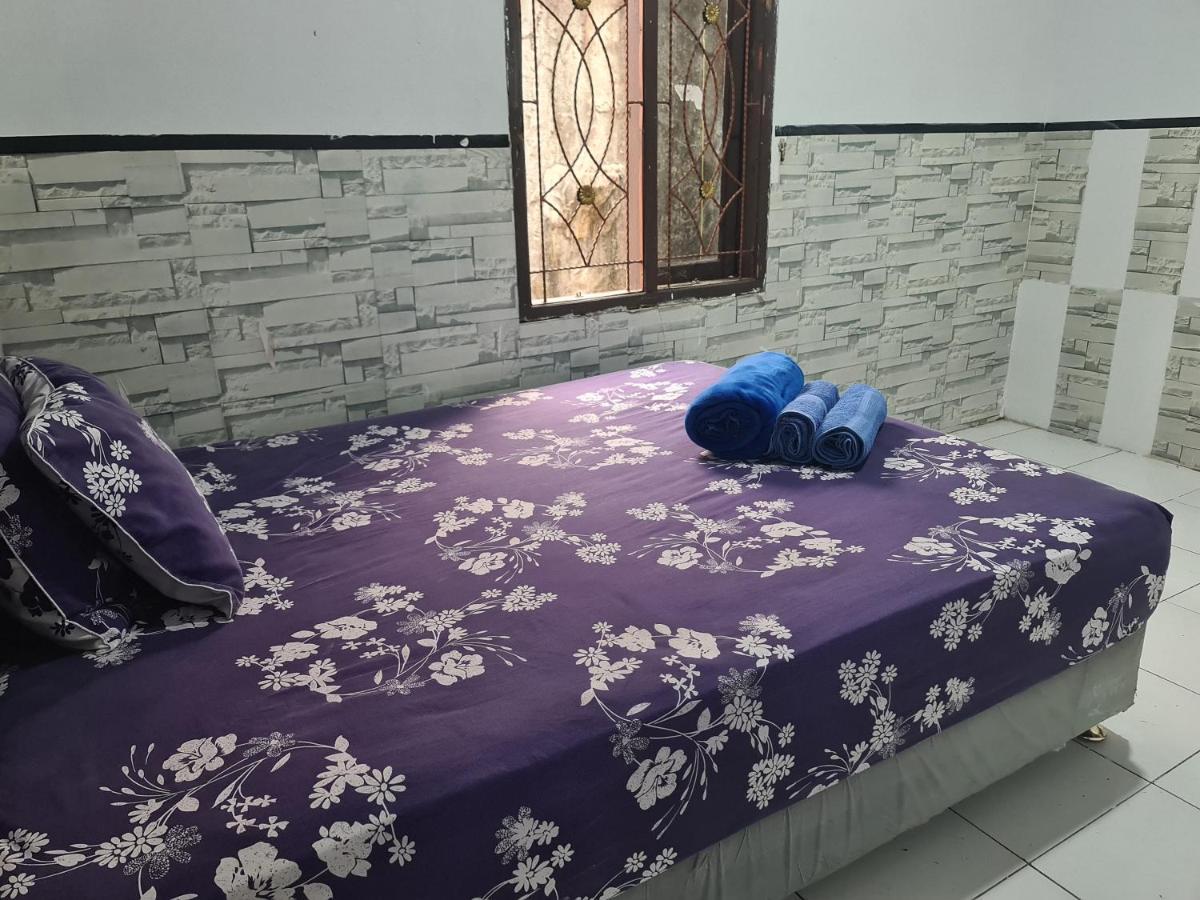 Kampung Istal Villa Pamijahan ボゴール エクステリア 写真